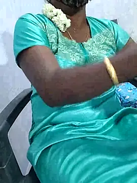 umashreetamil online show from 09/19/25, 04:51