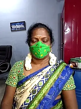 umashreetamil online show from 10/13/25, 04:56