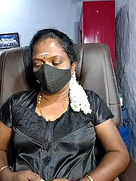 umashreetamil online show from 10/14/25, 05:08