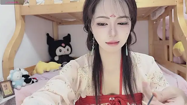 Sue101010 online show from 10/17/25, 11:57