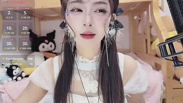 Sue101010 online show from 10/27/25, 02:32