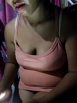 Snapshot of sally_say chatting on 11/21/25, 10:25 sally say online show from 11/21/25, 10:25