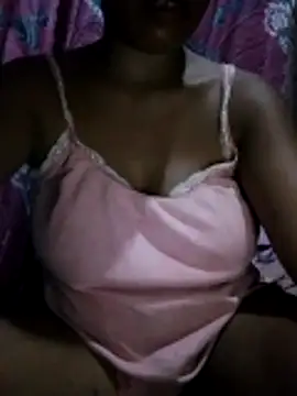 Snapshot of sally_say chatting on 11/24/25, 03:12 sally say online show from 11/24/25, 03:12