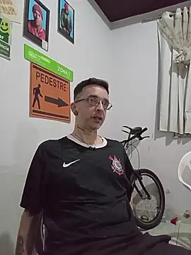 dinho carioca online show from 11/16/25, 05:13