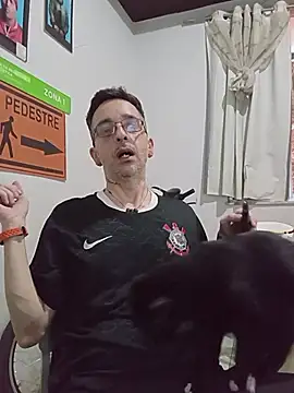 dinho carioca online show from 11/18/25, 09:58