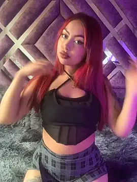 Laila Pink online show from 10/25/25, 07:19