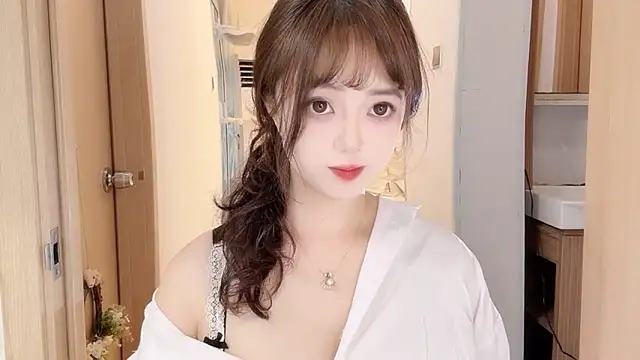 DDDDDoremi online show from 10/30/25, 01:51