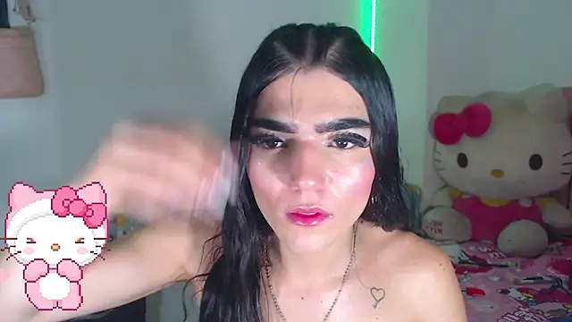 valentinat fun online show from 11/16/25, 03:45