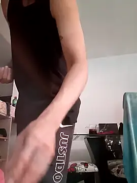 Snapshot of Alejandro92_cali chatting on 11/01/25, 03:25 Alejandro92 cali online show from 11/01/25, 03:25