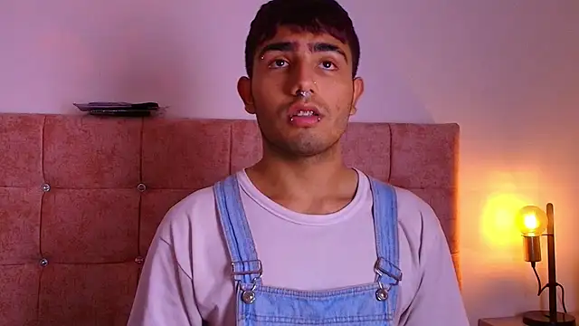 Ares Alpha online show from 10/10/25, 07:46