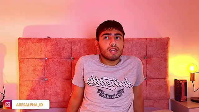 Ares Alpha online show from 10/17/25, 07:05