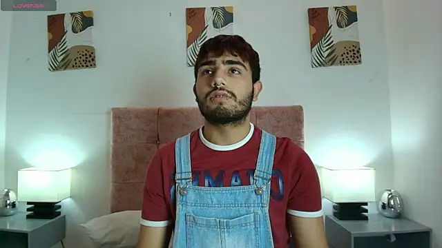 Ares Alpha online show from 11/10/25, 07:24