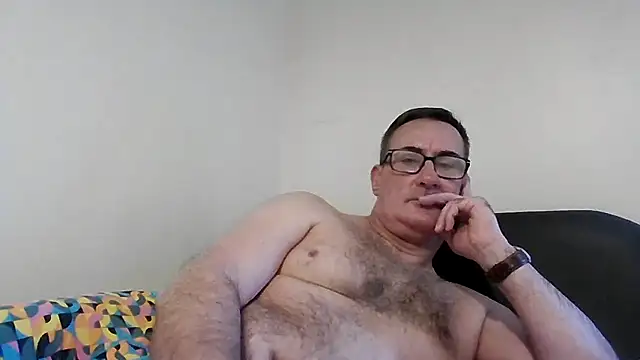 goldenman59 online show from 11/17/25, 12:22