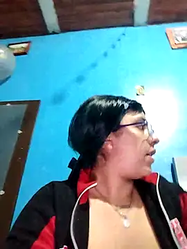 Snapshot of Luna_soff chatting on 09/11/25, 03:17 Luna soff online show from 09/11/25, 03:17