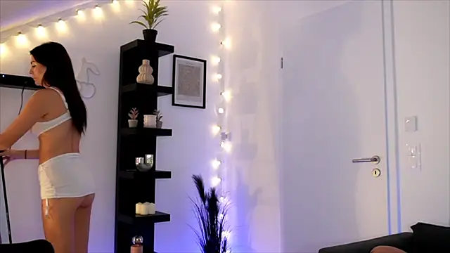 SophieFleur online show from 10/15/25, 01:11