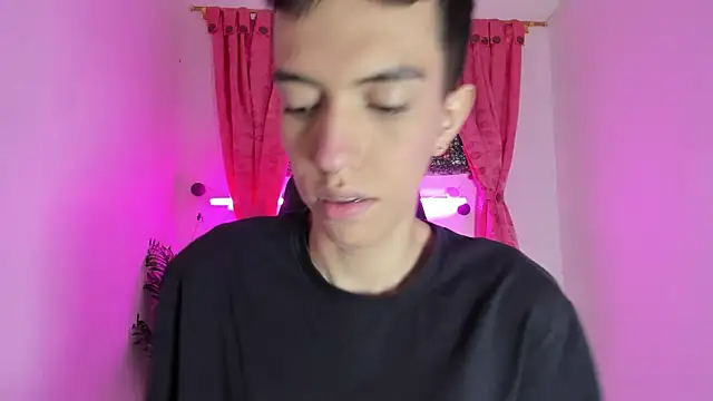 dylan 202520  online show from 09/11/25, 12:49