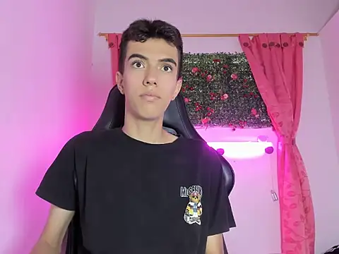 dylan 202520  online show from 09/22/25, 11:34