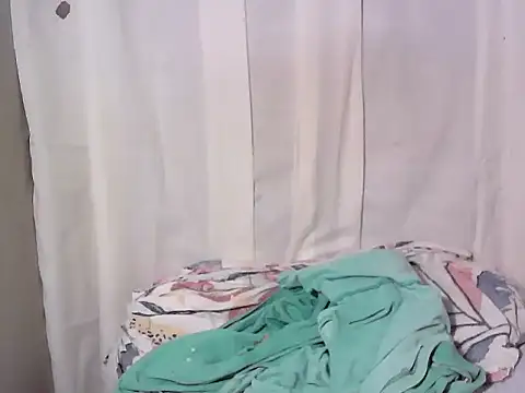 SweetEsterPinay33 online show from 10/08/25, 09:01