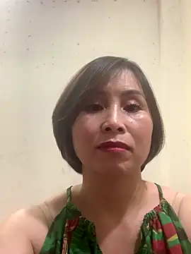 Hello Linchii online show from 09/15/25, 06:30