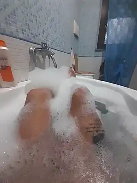 gigilola84 online show from 10/21/25, 04:08