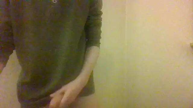 your boy toy18 online show from 10/01/25, 11:38