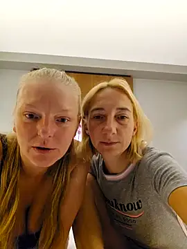 Snapshot of sassycruisecontrol chatting on 09/22/25, 11:45 sassycruisecontrol online show from 09/22/25, 11:45