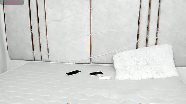 Lilith dry online show from 10/17/25, 07:27