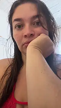 sarahreyess 11 online show from 11/14/25, 01:43