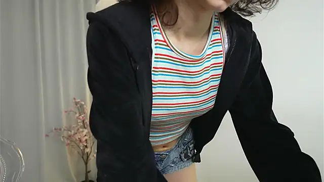 MimiLicks online show from 10/22/25, 08:03