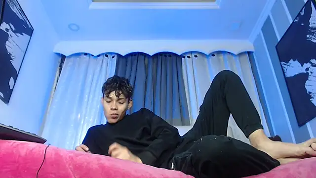 SemerHott online show from 09/13/25, 01:44