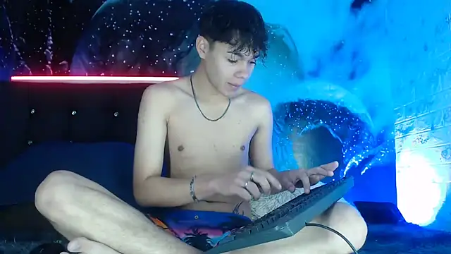 SemerHott online show from 11/07/25, 01:22