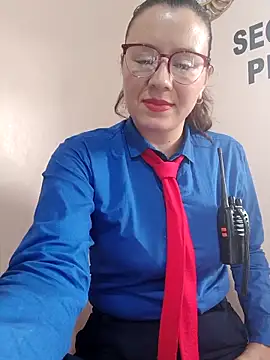 Snapshot of Hannah-colx chatting on 09/14/25, 12:48 Hannah-colx online show from 09/14/25, 12:48