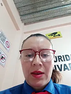 Hannah-colx online show from 10/14/25, 01:01