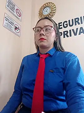 Hannah-colx online show from 11/18/25, 04:44