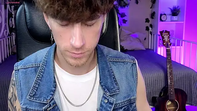 mark caron online show from 10/17/25, 08:33