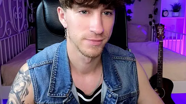 mark caron online show from 10/18/25, 08:53