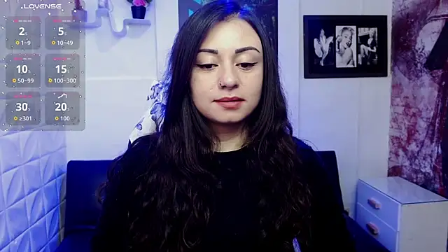 Eva Roussell online show from 10/24/25, 02:35