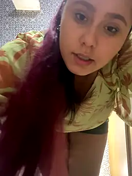 Snapshot of AngelaOliver chatting on 09/24/25, 09:29 AngelaOliver online show from 09/24/25, 09:29