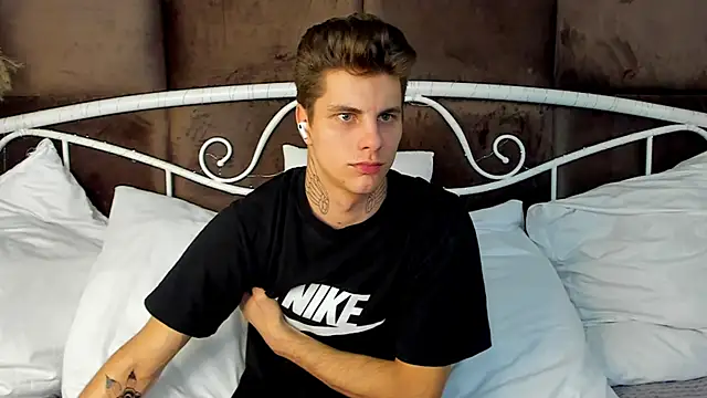 JackWolw online show from 10/16/25, 07:26