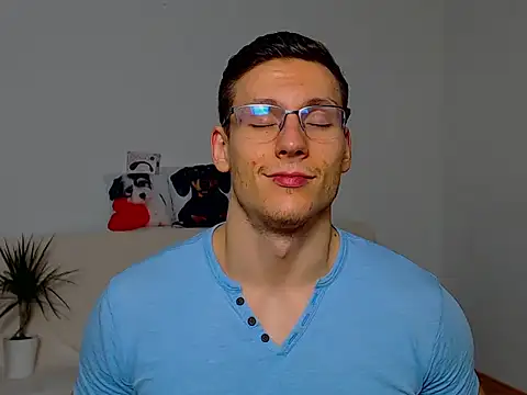 ZeinMiracles online show from 10/13/25, 08:09