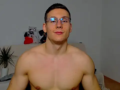 ZeinMiracles online show from 10/26/25, 06:36