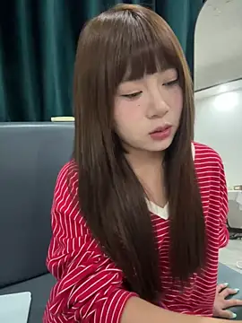 Snapshot of Xiaokui-04 chatting on 10/14/25, 03:13 Xiaokui-04 online show from 10/14/25, 03:13