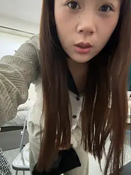 Snapshot of Xiaokui-04 chatting on 11/03/25, 02:18 Xiaokui-04 online show from 11/03/25, 02:18