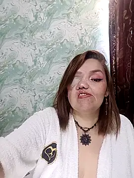 MayaLuna1 online show from 10/17/25, 04:53