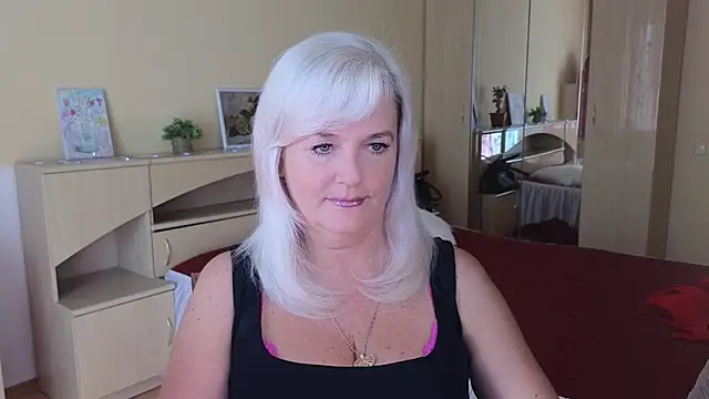 Vina Vision online show from 09/26/25, 10:08