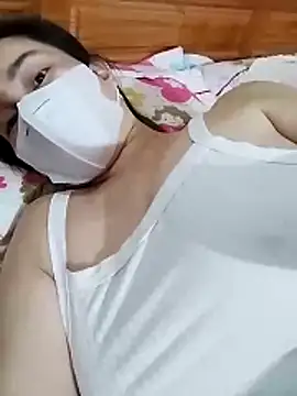 HELEN686 online show from 10/31/25, 10:33