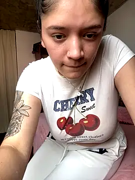 Snapshot of Xiomi_sexx chatting on 11/05/25, 06:08 Xiomi sexx online show from 11/05/25, 06:08