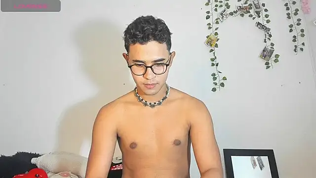 cute sammy 1 online show from 10/06/25, 07:22