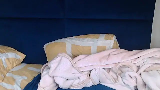 Tyllorsavage online show from 11/20/25, 07:57