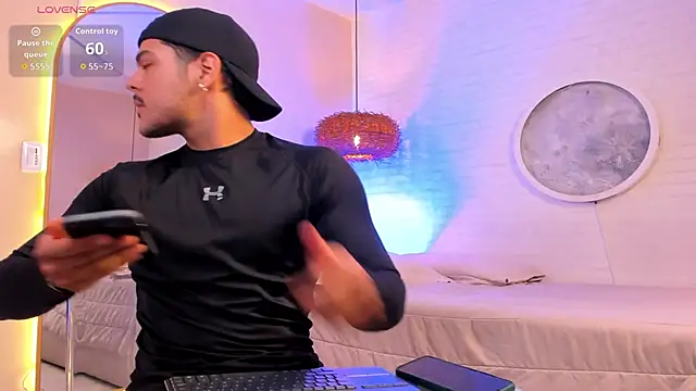 Snapshot of thiago_mercer chatting on 09/27/25, 11:15 thiago mercer online show from 09/27/25, 11:15